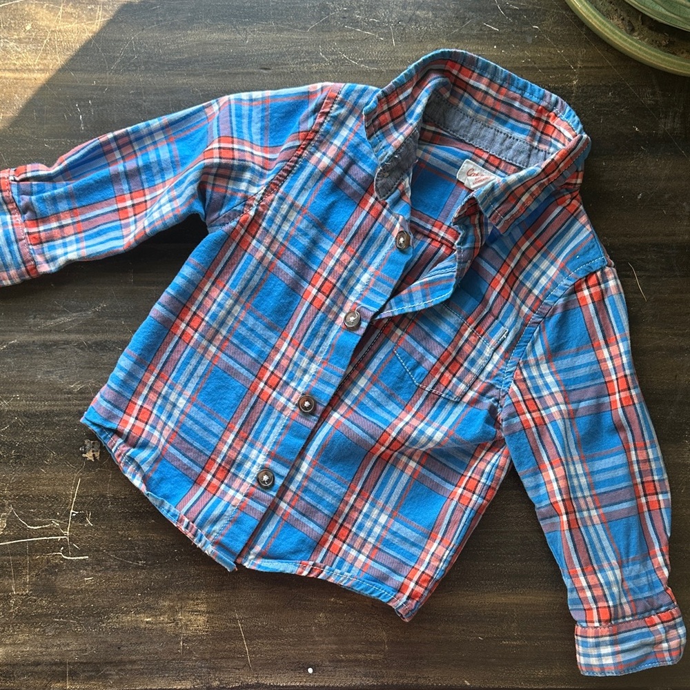🎈3 for $10🎈Cat & Jack Plaid Button-up long sleeves Shirt - Blue & Red, 12 months